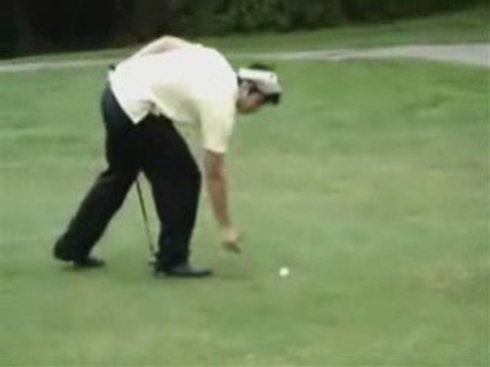 The Most Amazing Golf Shot Ever!!