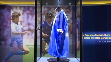 Subasta de camiseta de Maradona abre con oferta de más de USD 5 millones