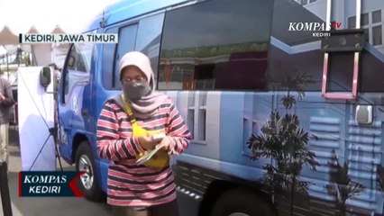 Layanan Penukaran Uang di Bank Indonesia Diserbu Warga