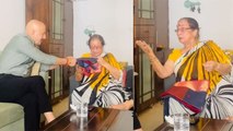 Anupam Kher ने Mother Dulari Kher से खाई गाली,Funny Video Viral । Boldsky