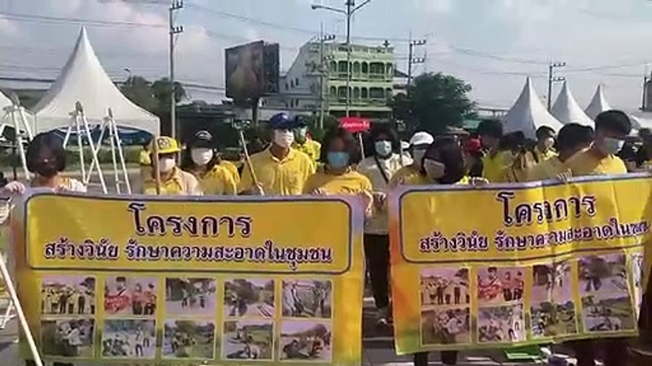 ที่ปรึกษา รมว.ทส.นำประชาชน เยาวชน ทำความสะอาดอนุสาวรีย์บรรหาร รำลึกการอนิจกรรม 6 ปีการจากไป.........(มีคลิป)