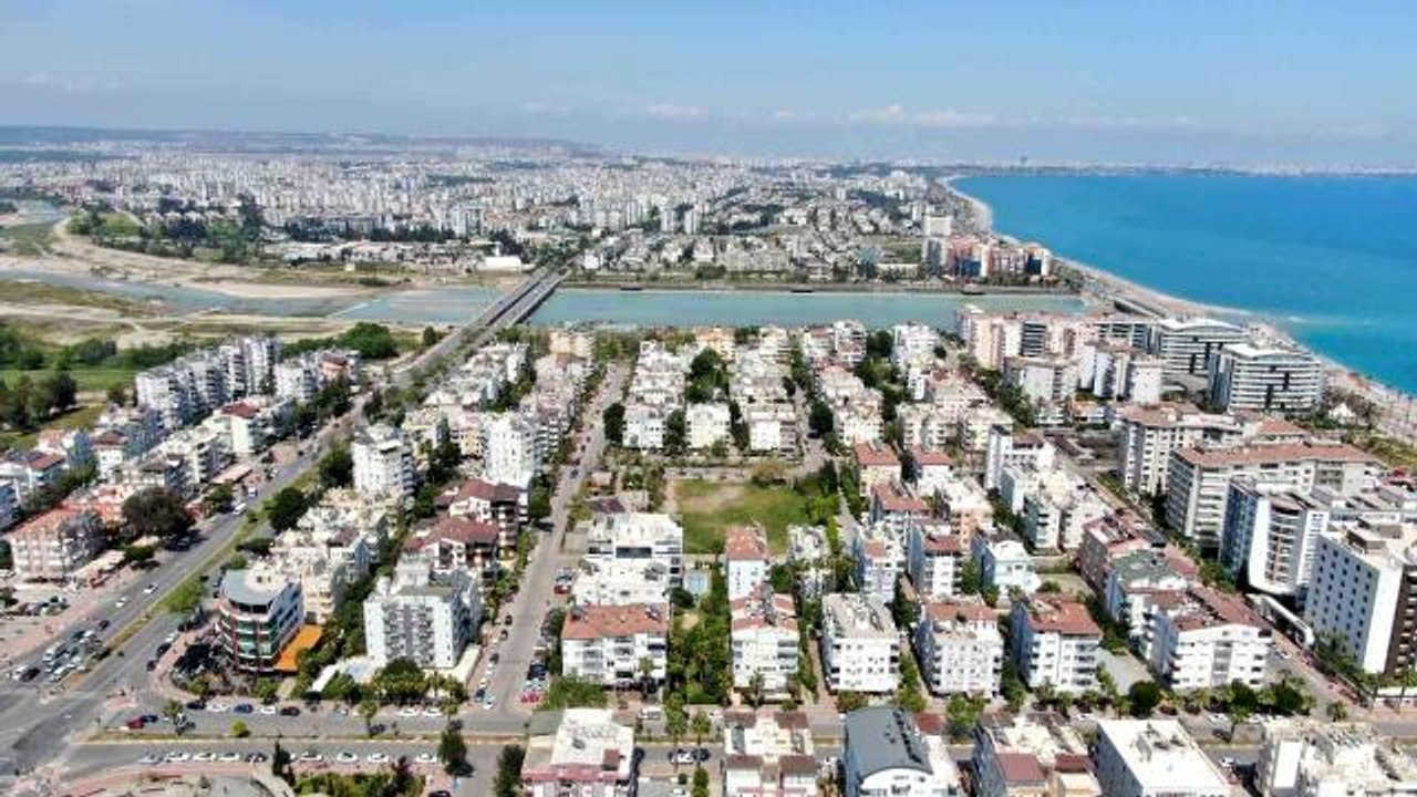 Kiraları ev sahipleri ile aracılar şişiriyor: Turizm kenti Antalya'da ev kiralarında 2 ay içinde rekor yükseliş