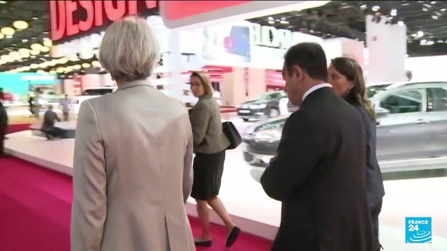 French prosecutors issue international arrest warrant for Ghosn