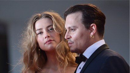 GALA VIDEO - Johnny Depp infidèle à Vanessa Paradis : ce bisou sous la douche qui a tout changé...