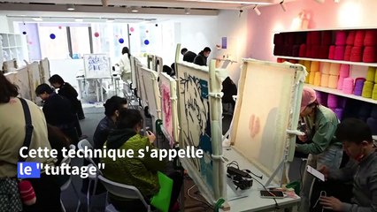 Les jeunes Chinois accros au tuftage, l'artisanat anti-stress