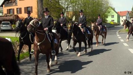 Bedrohtes Brauchtum: Zum Osterreiten bei den Sorben