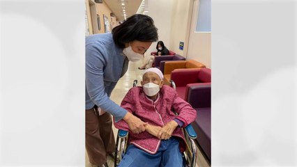 박영선, 母 투병 사진 공개..."대답 내놔야 하는 상황 난감" / YTN