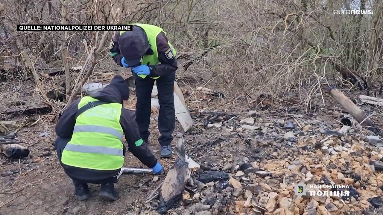 Neue Satellitenbilder zeigen Massengräber nahe Mariupol