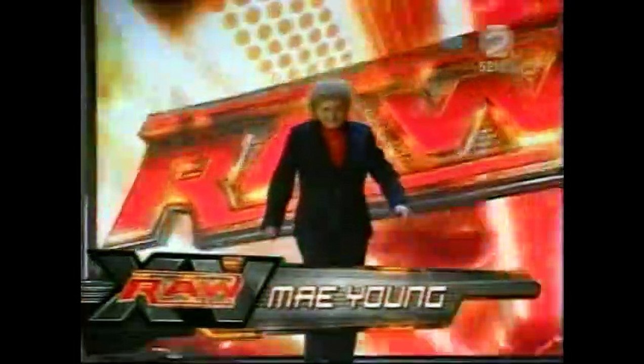 WWE RAW XV Aniversario