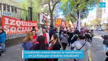 Estudiantes universitarios se movilizaron en La Plata por el boleto estudiantil