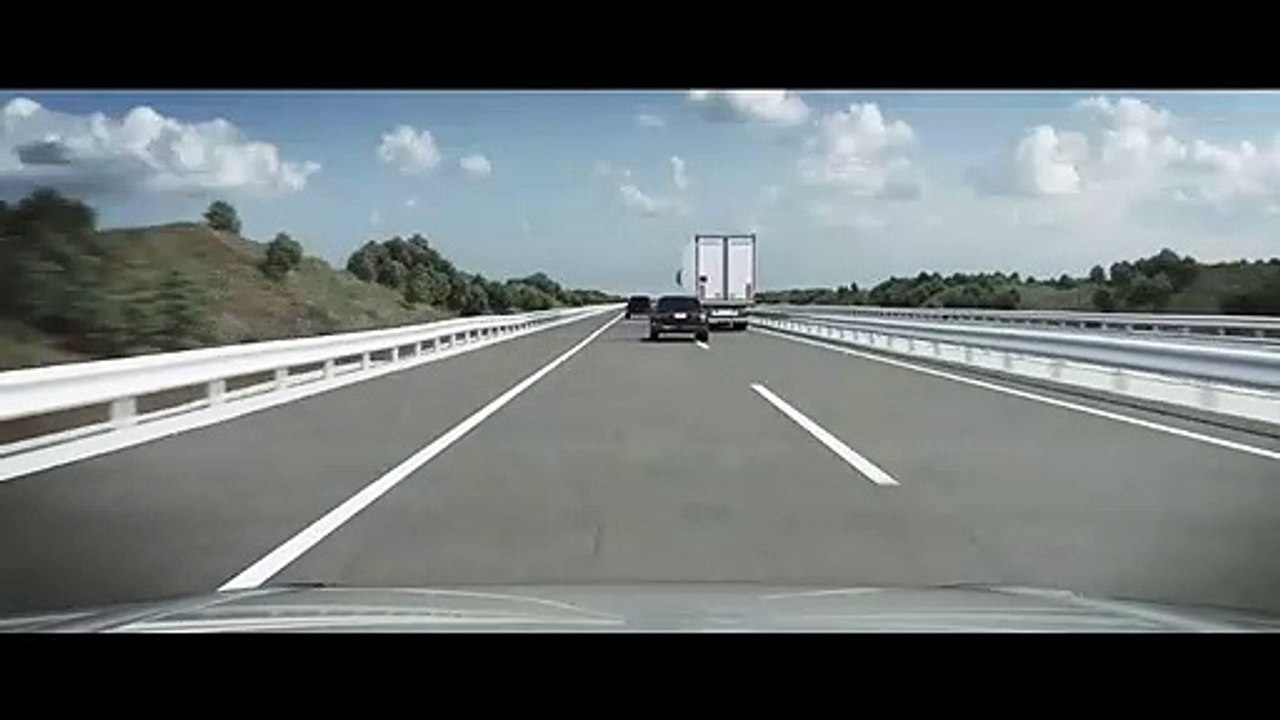 Conduite autonome Nissan - Arrêt véhicule accidenté dans la file de circulation