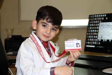Çok sevdiği Medical Park Hastanesinde bir günlüğüne başhekim oldu