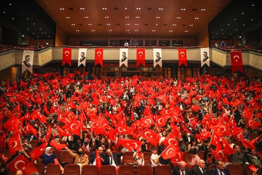 Lütfü Kırdar Kongre ve Sergi Sarayı'nda 23 Nisan etkinliği düzenlendi