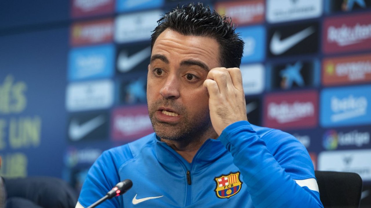 La respuesta de Xavi sobre el recado de Alves al Real Madrid y el optimismo de Joan Laporta