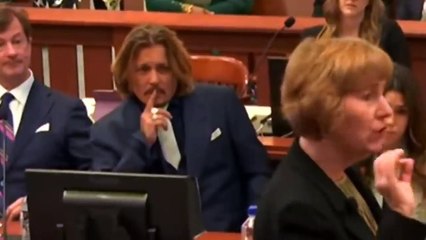 Johnny Depp reacting to Amber Heard's opening statement for almost 6 minutes straight