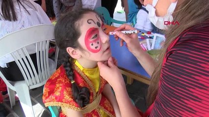 İSTANBUL-BEYOĞLU'NDA ÇOCUKLAR, 23 NİSAN TASARIM ŞENLİĞİ'NDE BULUŞTU