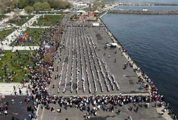 1920 ÖĞRENCİ TBMM'NİN AÇILIŞINI TRAKYA HALAYI İLE KUTLADI