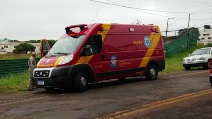 Homem sofre contusões ao cair de bicicleta na Rua Jacarezinho