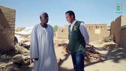 عبر "إنسان" قصة كفيف سوداني أنقذ قريته من الفيضانات والسيول