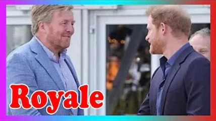 Le prince Harry serre la m@in du roi des Pays-Bas lors de la réunion d'Invictus