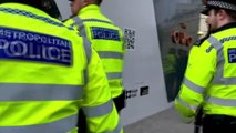 Son dakika... İngiltere'de polis bölücü terör örgütü yandaşlarına müdahale etti