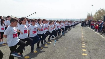 Tekirdağ'da 23 Nisan Kutlamaları… 1920 Öğrenci Kasap Havası Oynadı