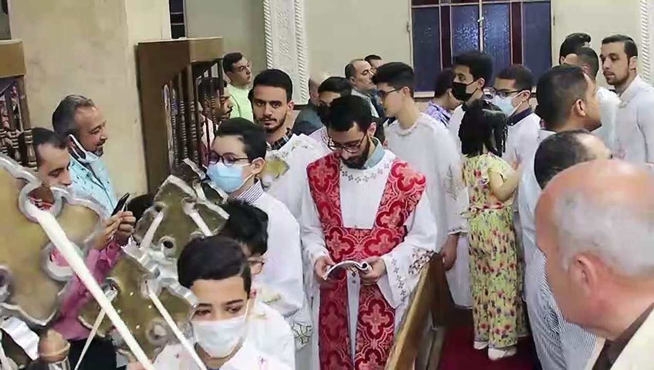 14 كنيسة تشهد صلاة قداس عيد القيامة.. ومحافظ كفر الشيخ يهنئ البابا تواضروس