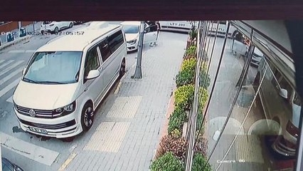 PENDİK'TE KORNA ÇALMA KAVGASI KAMERADA