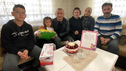 Vali Sonel, 23 Nisan günü doğan çocukları unutmadı