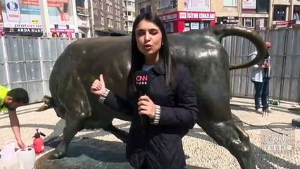 "Boğa Heykeli" onarılıyor