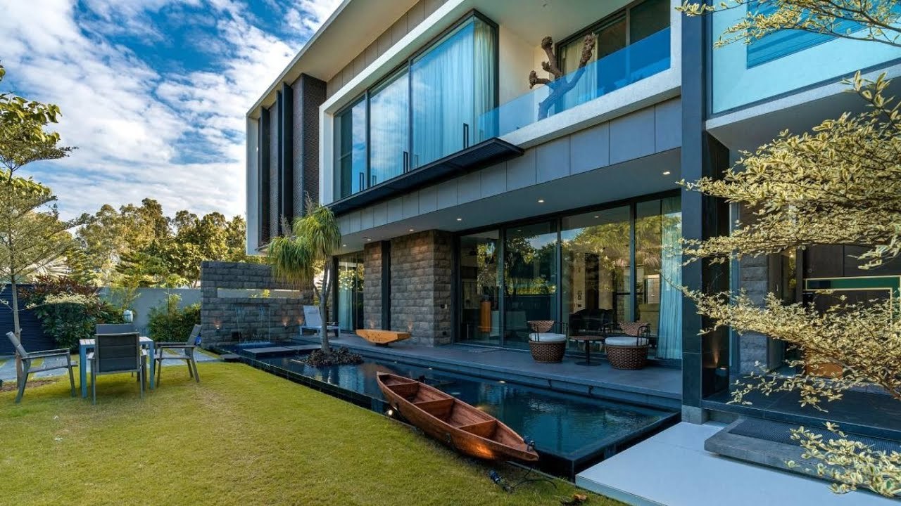 Aann Haus: A Luxurious Resort-like Home in New Chandigarh, #India by Aann Space