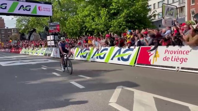 Liège-Bastogne-Liège 2022 - Le numéro de Remco Evenepoel qui s'offre son 1er Monument et Liège-Bastogne-Liège !