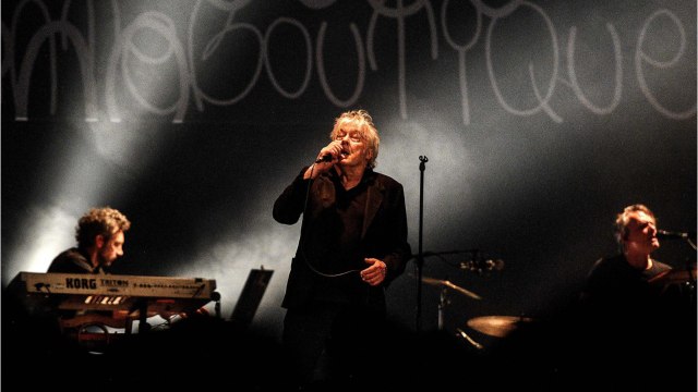 VOICI : Mort du chanteur Arno : sa compagne Sophie Dewulf lui rend un bel hommage