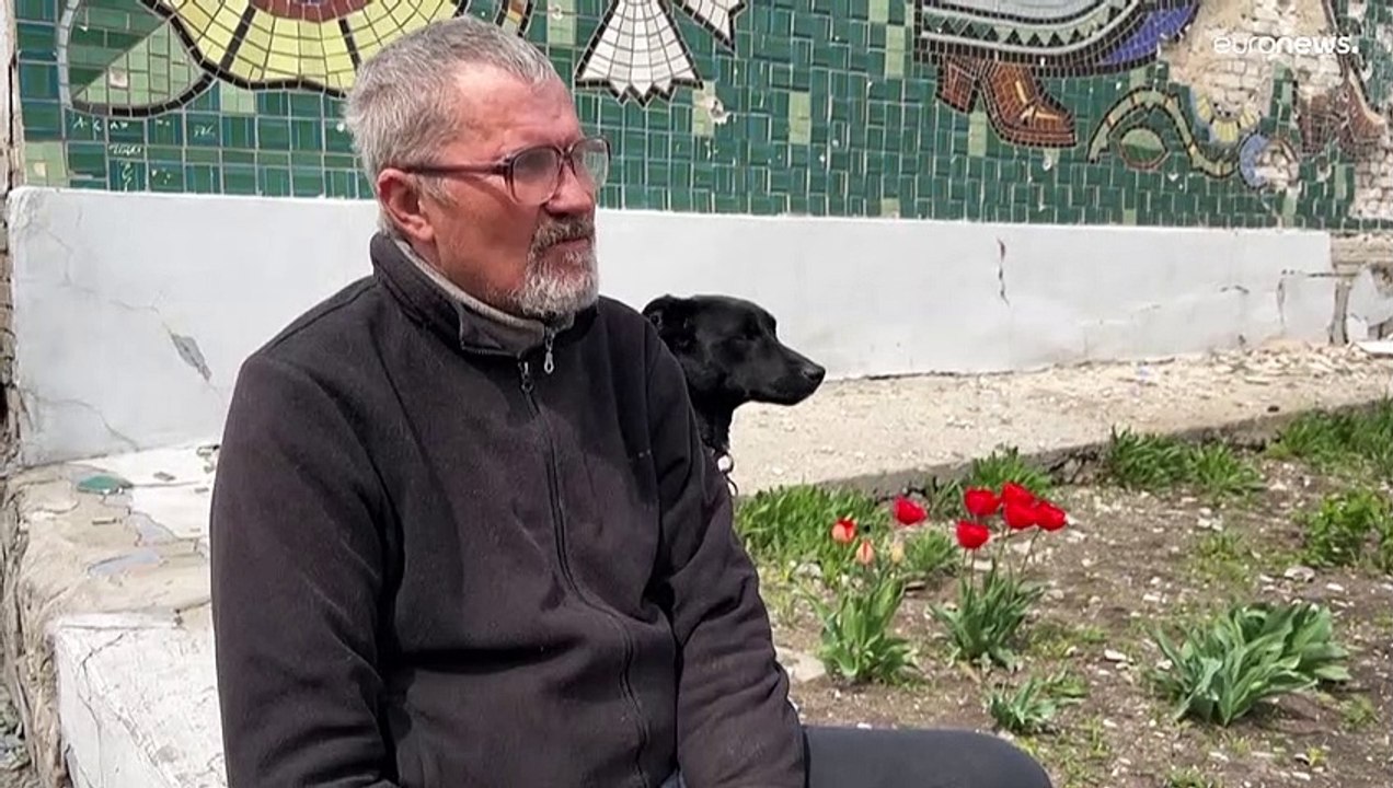Ucranianos sobrevivem no subsolo
