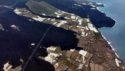 I Love The World muestra en vídeo cómo la nueva carretera Puerto Naos-Tazacorte se abre paso entre las coladas
