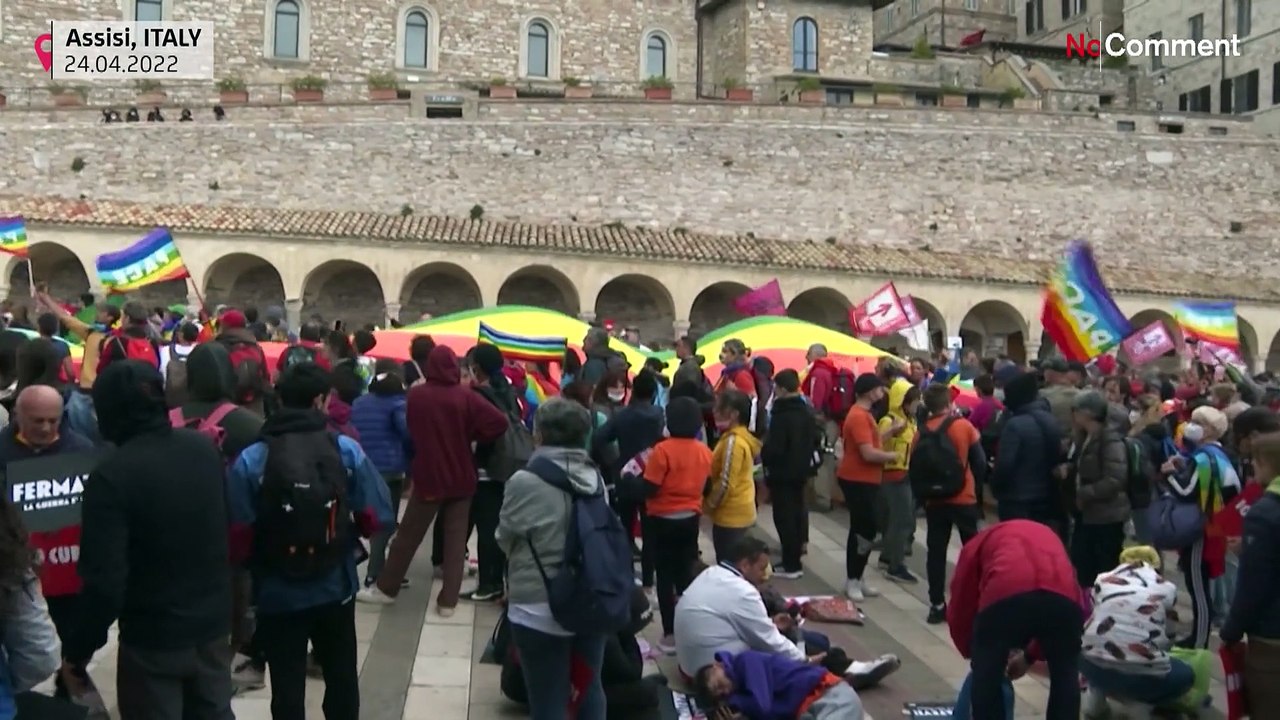 24 Kilometer für Frieden in der Ukraine: Traditionsmarsch in Italien