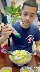 Cô gái có râu review quán Long Chun