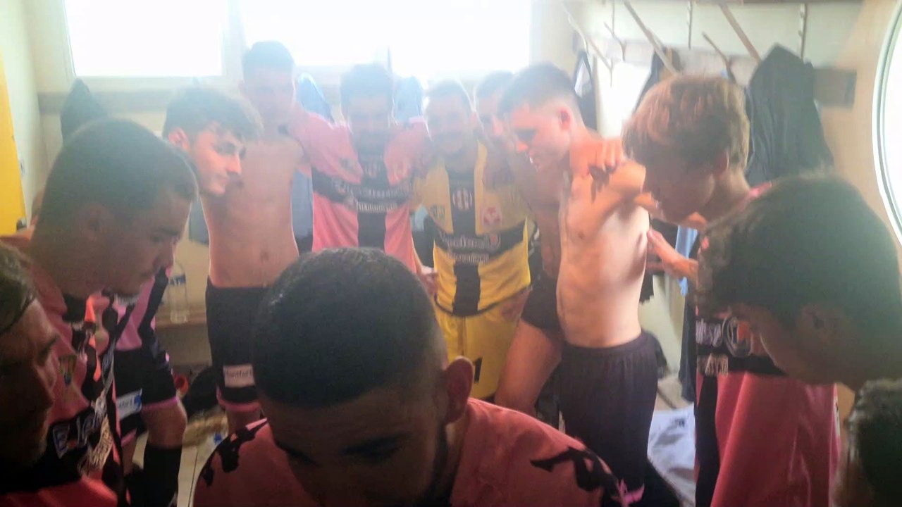 Le FCCM chante sa victoire dans le vestiaire des Lucs sur Boulogne