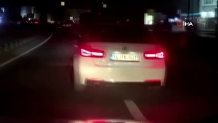 Küçükçekmece'de tehlikeli sürüş kamerada! Öyle hareketler yaptı ki...