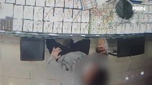 [영상] 대낮 금은방에서 귀금속 훔친 간 큰 10대... “유흥비 마련하려고”