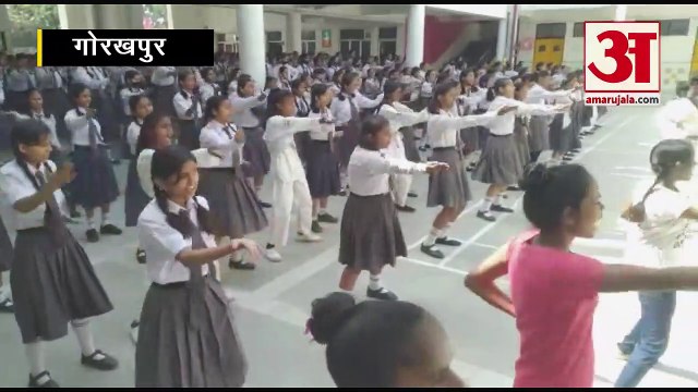 Amar ujala अपराजिता कार्यक्रम में Girls Students ने सीखे आत्मरक्षा के तरीके