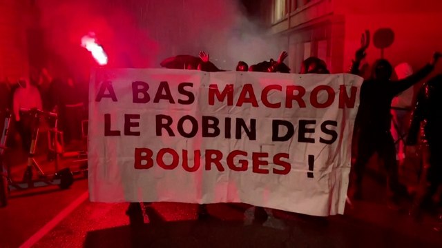 «Macron, dégage !» : des heurts éclatent en marge de manifestations à Paris, Rennes et Lyon