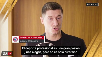 El ejemplar mensaje de Lewandowski al recibir el premio por los 500 goles en su carrera