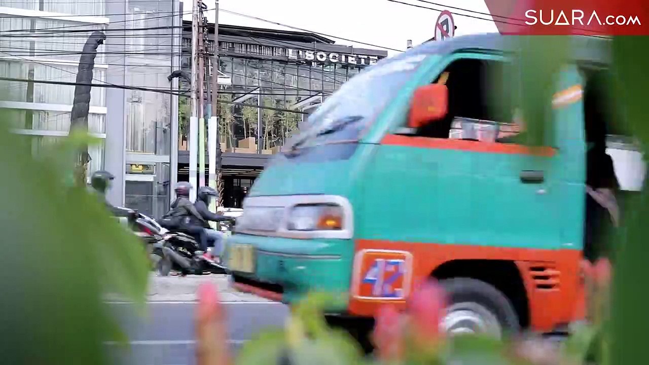Face of Indonesia: Nah Project, Sneakers dari B...