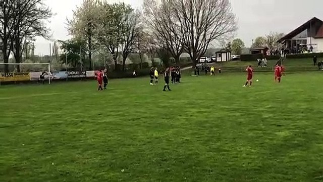 Das 3:1 für die SVGE durch Marcel Amelung gegen den Bovender SV II