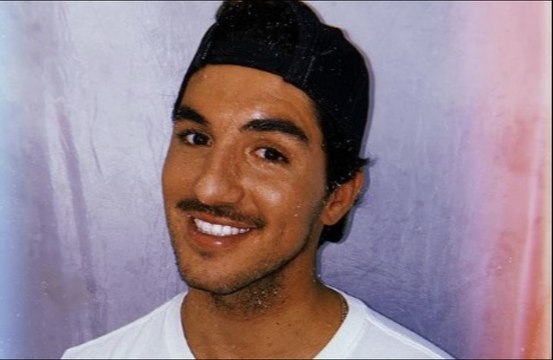 Gabriel Medina revela depressão durante pausa na carreira e fim de casamento com Yasmin Brunet