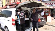 Kadıköy'de emniyet kemeri takmayan taksi şoförlerine ceza yağdı