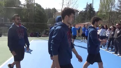 Üniversiteler arası tenis müsabakaları başladı