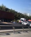AVCILAR'DA ÇEKİCİYE ÇARPAN MOTOSİKLETİN SÜRÜCÜSÜ ÖLDÜ
