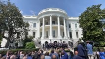 WASHINGTON - ABD Başkanı Biden, şampiyon buz hokeyi takımını Beyaz Saray'da ağırladı (2)